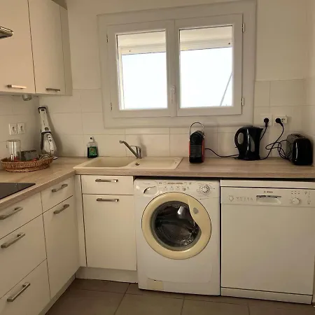Apartment Superbe T3, Clim, Parking, Proche Et Commerces - Fr-1-702-1 *